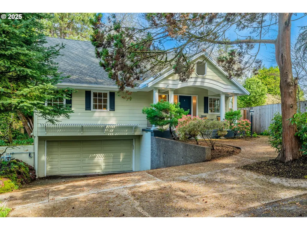 3725 SE Martins Street Portland OR 97202