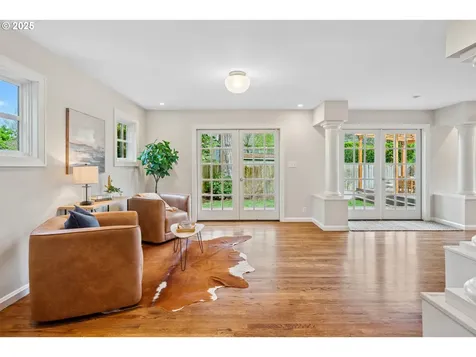 3725 SE Martins Street Portland OR 97202