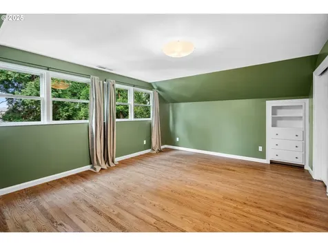 3725 SE Martins Street Portland OR 97202