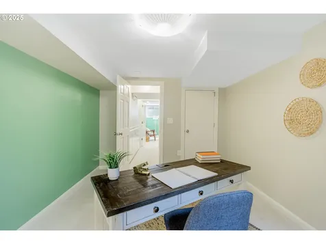 3725 SE Martins Street Portland OR 97202