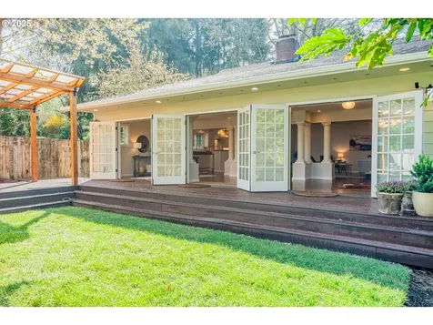 3725 SE Martins Street Portland OR 97202