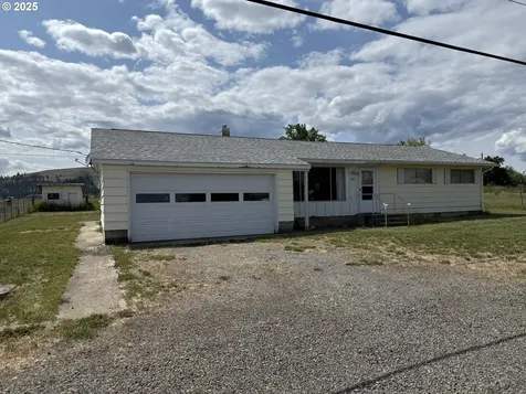 1080 Palmer Junction Road Elgin OR 97827