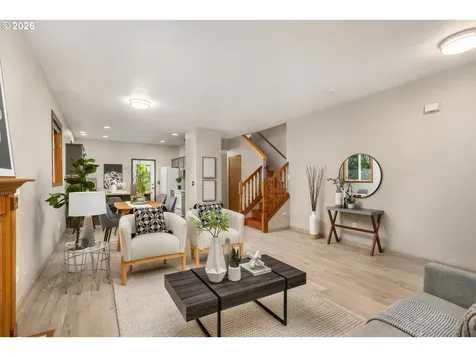 3526 SE 71st Avenue Portland OR 97206