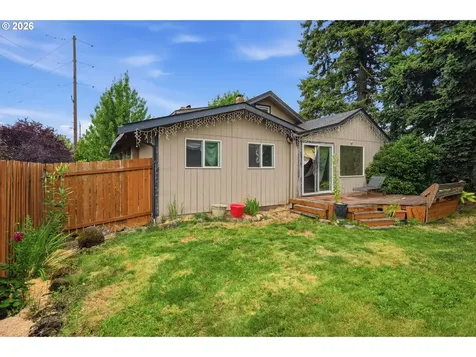 1324 NE 79th Avenue Portland OR 97213