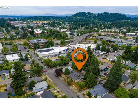 1324 NE 79th Avenue Portland OR 97213