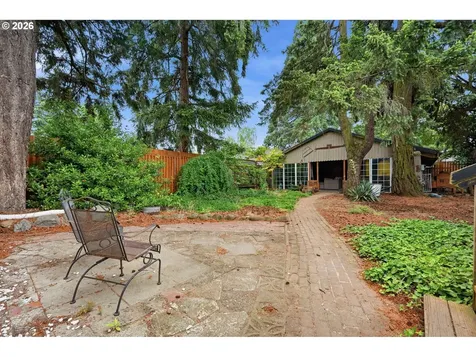 1324 NE 79th Avenue Portland OR 97213
