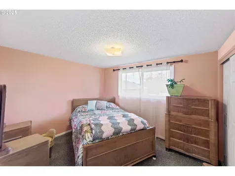 260 N Wasson Street Coos Bay OR 97420