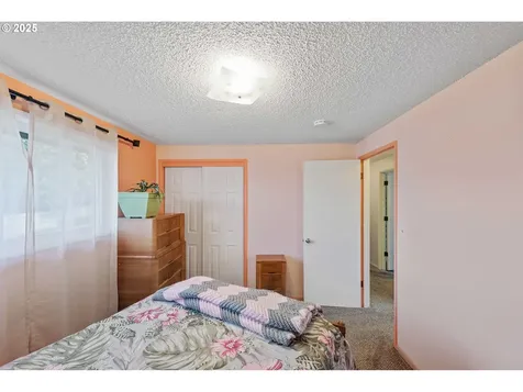 260 N Wasson Street Coos Bay OR 97420
