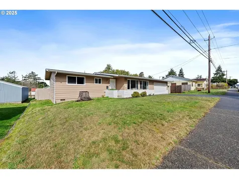260 N Wasson Street Coos Bay OR 97420