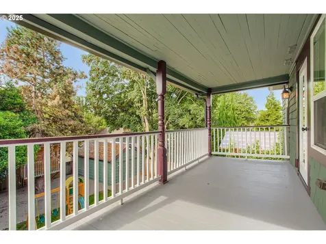 516 NE Morris Street Portland OR 97212