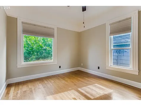 516 NE Morris Street Portland OR 97212