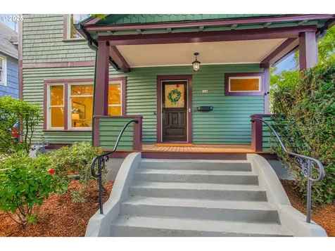 516 NE Morris Street Portland OR 97212