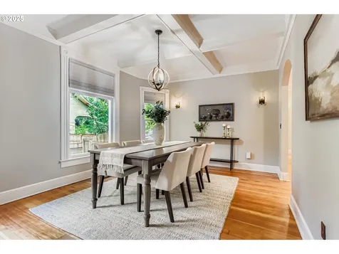 516 NE Morris Street Portland OR 97212