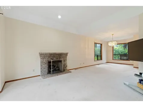 10125 SW 72nd Avenue Portland OR 97223