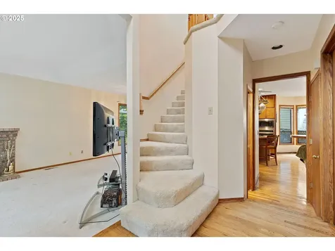 10125 SW 72nd Avenue Portland OR 97223