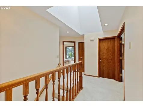 10125 SW 72nd Avenue Portland OR 97223