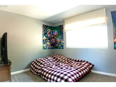 2380 NW Glenmar Drive Roseburg OR 97471