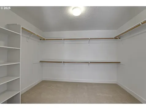 10626 NW Glenmore Way Portland OR 97229