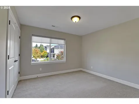 10626 NW Glenmore Way Portland OR 97229