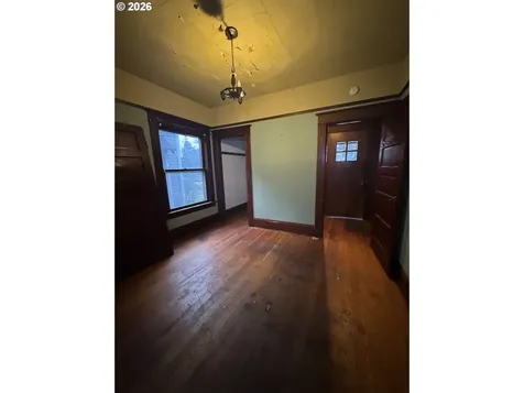 6422 SE Carlton Street Portland OR 97206