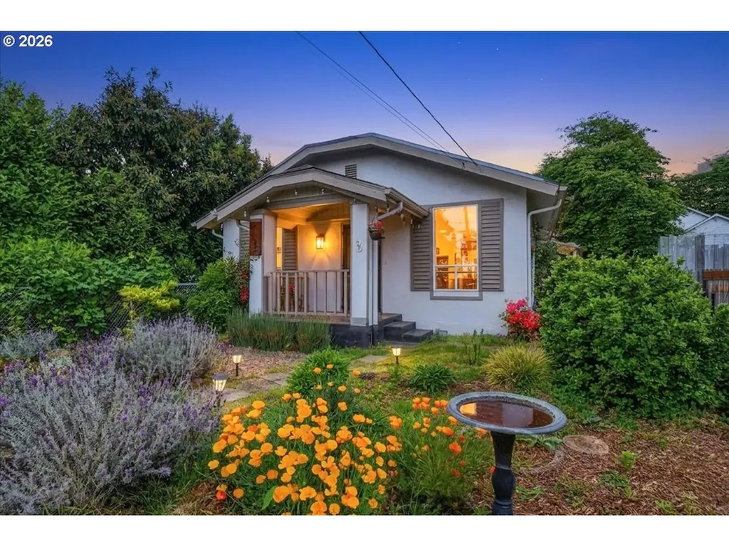 1023 B Street Washougal WA 98671