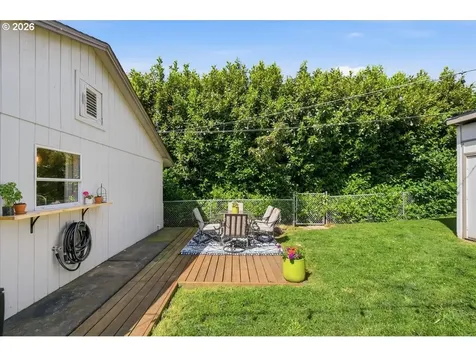 1023 B Street Washougal WA 98671