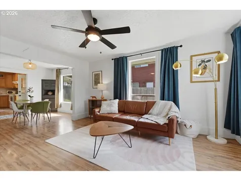 1023 B Street Washougal WA 98671