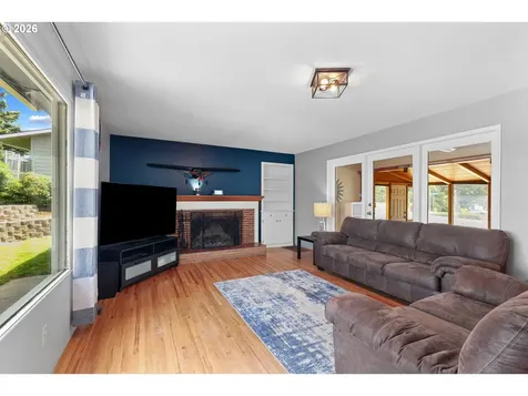 1321 NW King Avenue Pendleton OR 97801
