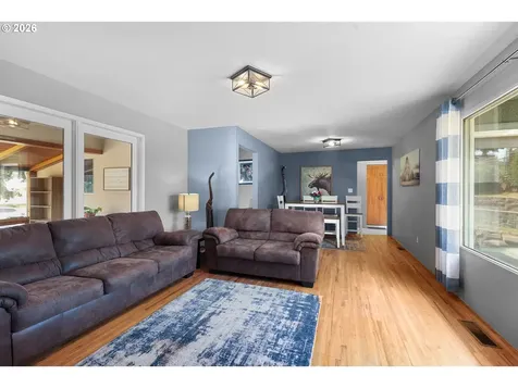 1321 NW King Avenue Pendleton OR 97801