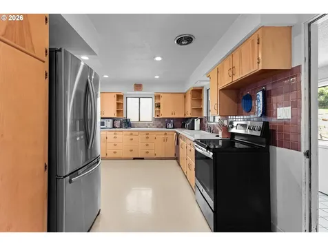 1321 NW King Avenue Pendleton OR 97801