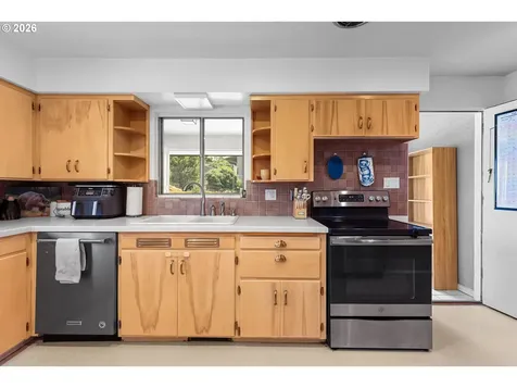 1321 NW King Avenue Pendleton OR 97801
