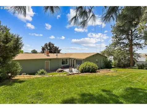 1321 NW King Avenue Pendleton OR 97801