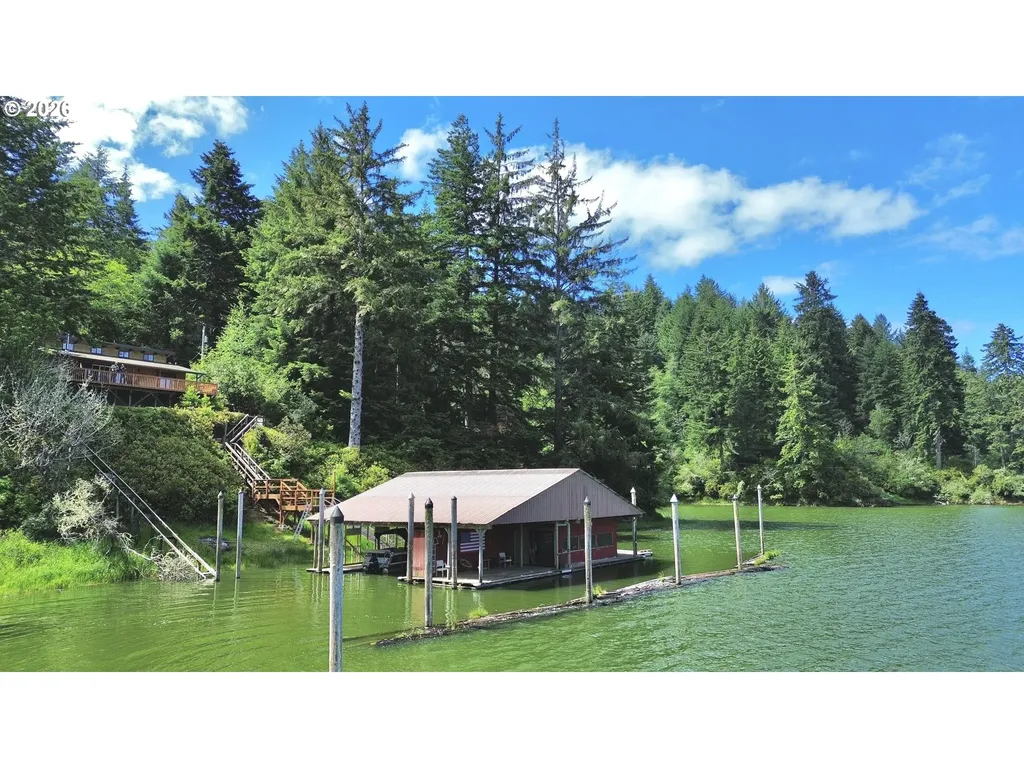 3226 S Tenmile Lake Lakeside OR 97449