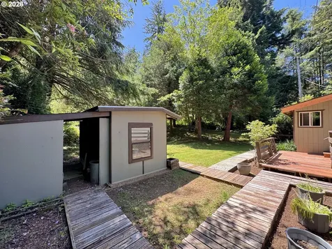 3226 S Tenmile Lake Lakeside OR 97449