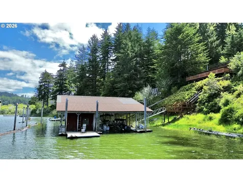 3226 S Tenmile Lake Lakeside OR 97449