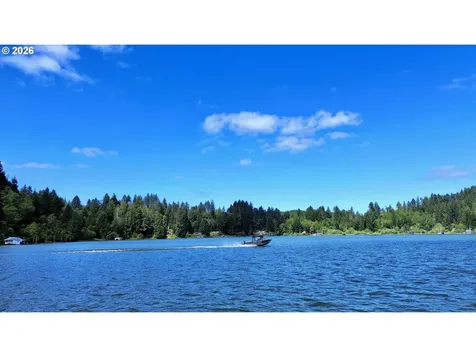 3226 S Tenmile Lake Lakeside OR 97449