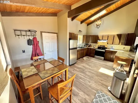3226 S Tenmile Lake Lakeside OR 97449