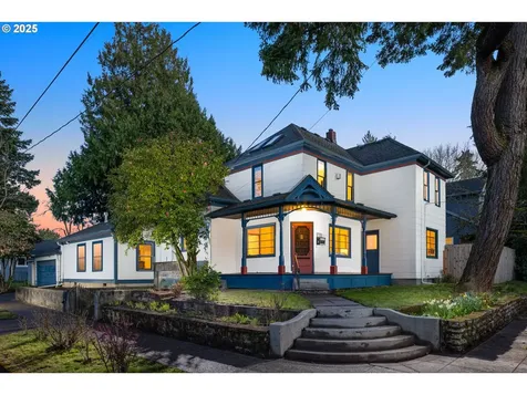 9342 N Allegheny Avenue Portland OR 97203