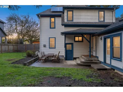 9342 N Allegheny Avenue Portland OR 97203