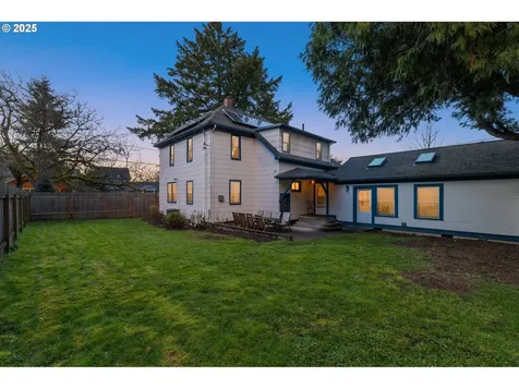 9342 N Allegheny Avenue Portland OR 97203