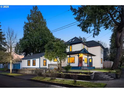 9342 N Allegheny Avenue Portland OR 97203