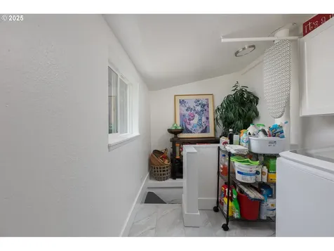 1911 NE 19th Street Lincoln City OR 97367