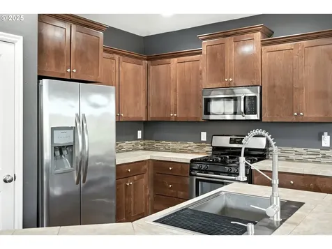 33321 SW Holland Drive Scappoose OR 97056
