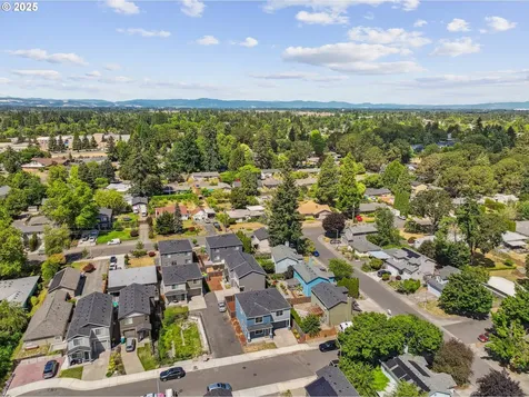 4747 SW 179th Avenue Beaverton OR 97078