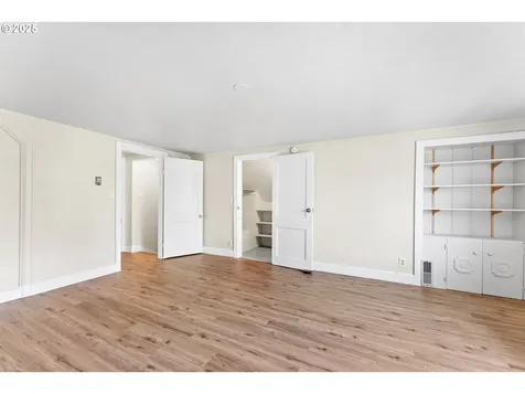 20551 S Highway 213 Oregon City OR 97045