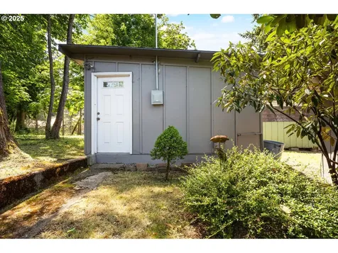 20551 S Highway 213 Oregon City OR 97045