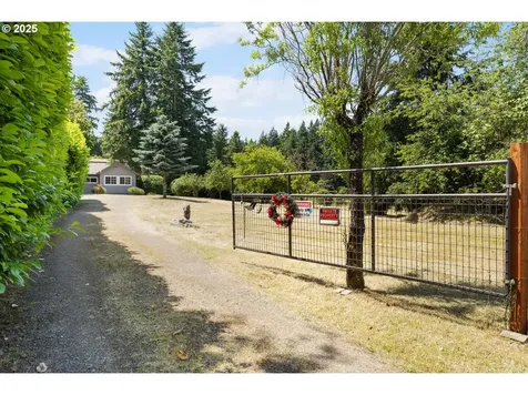 20551 S Highway 213 Oregon City OR 97045