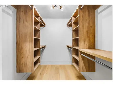 1209 SW Hessler Drive Portland OR 97239