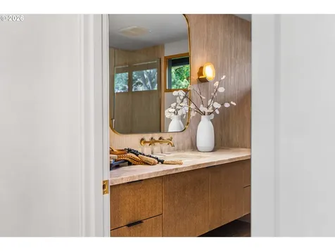 1209 SW Hessler Drive Portland OR 97239