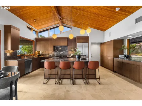 1209 SW Hessler Drive Portland OR 97239